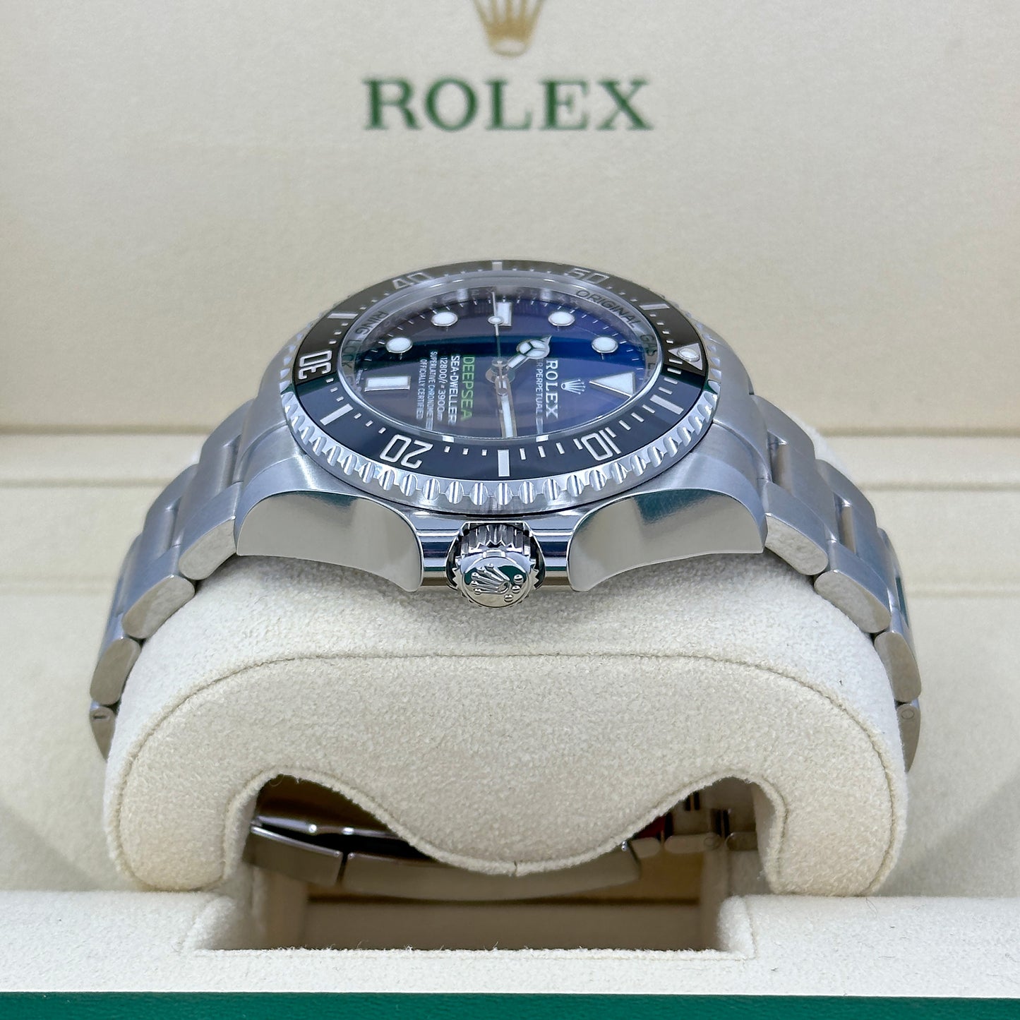 Rolex Deepsea James Cameron, Oystersteel, D-blue Dial, 44mm, Oyster, Ref# 136660-0003
