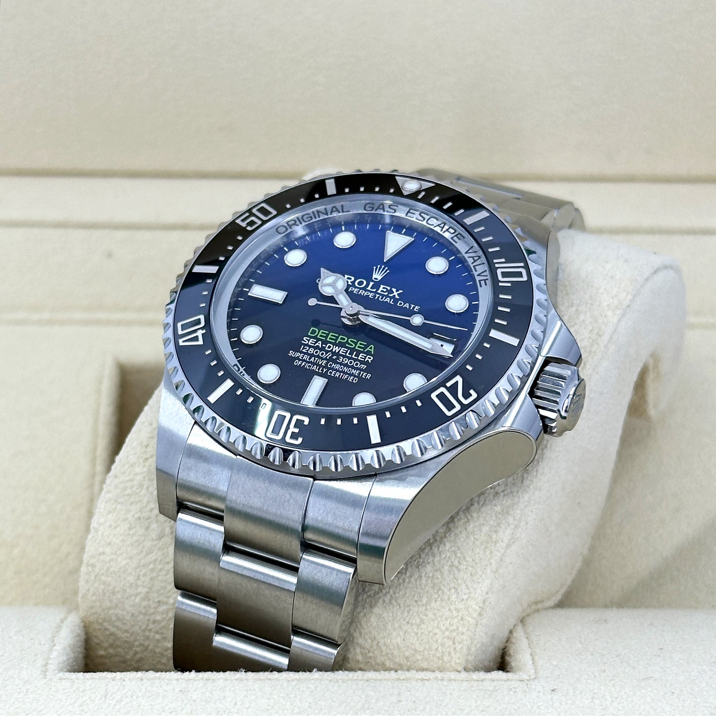 Rolex Deepsea James Cameron, Oystersteel, D-blue Dial, 44mm, Oyster, Ref# 136660-0003