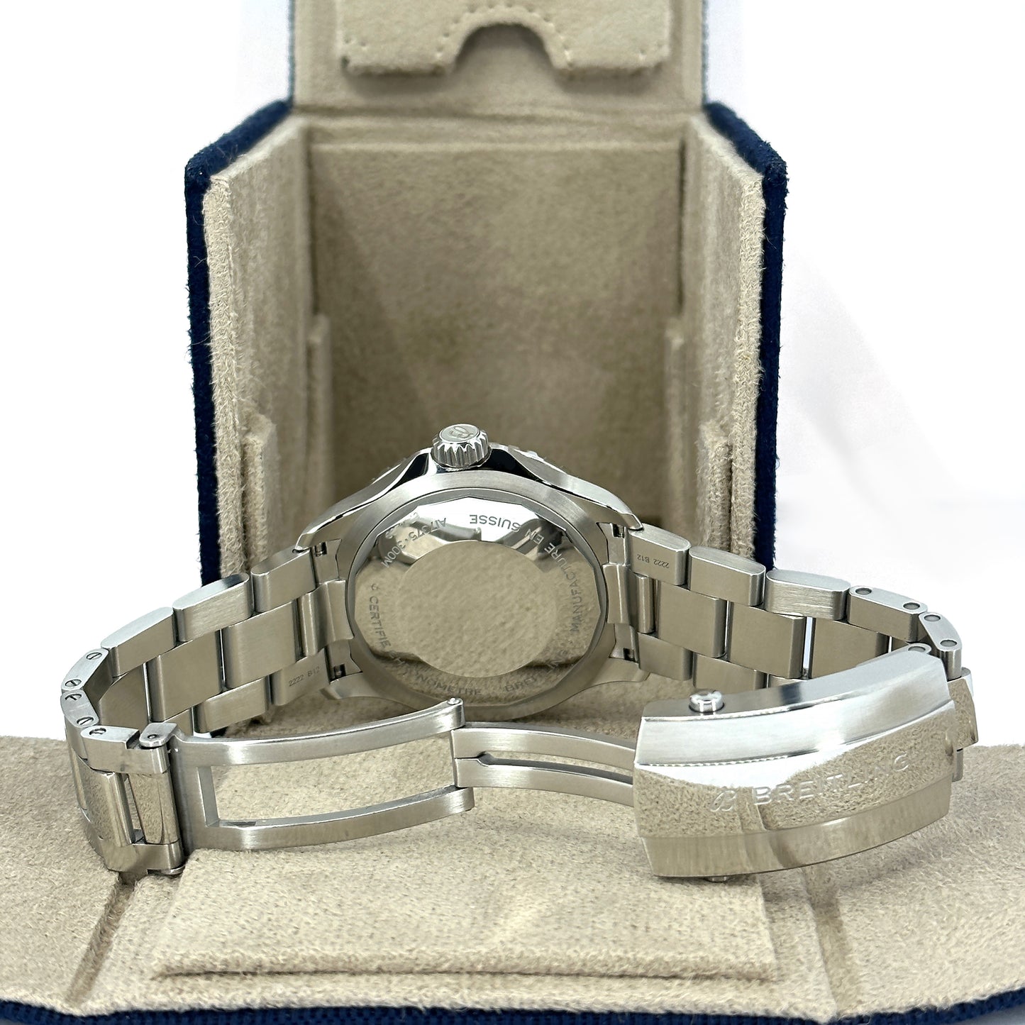 Breitling Superocean Automatic Ref# A17375E71C1A1, box and papers