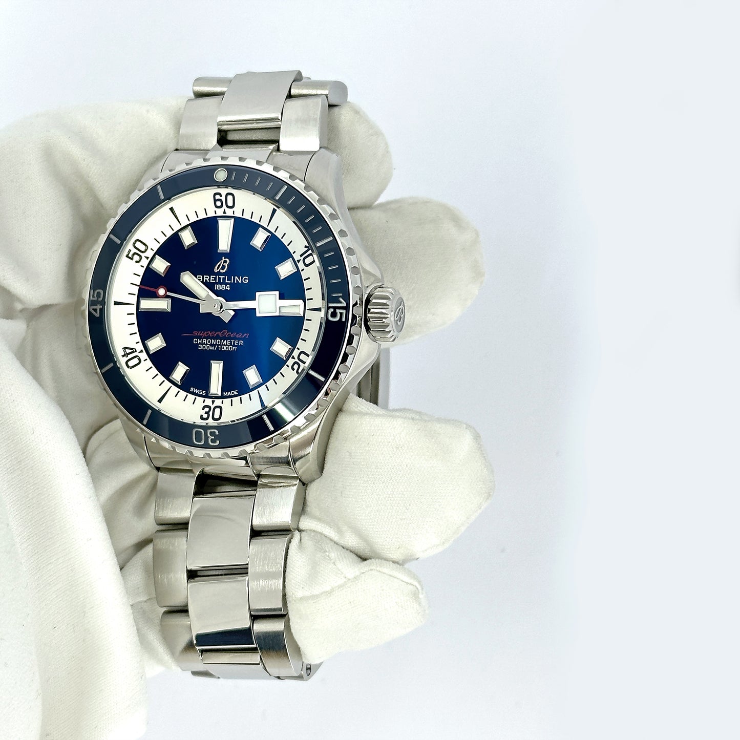Breitling Superocean Automatic Ref# A17375E71C1A1, box and papers