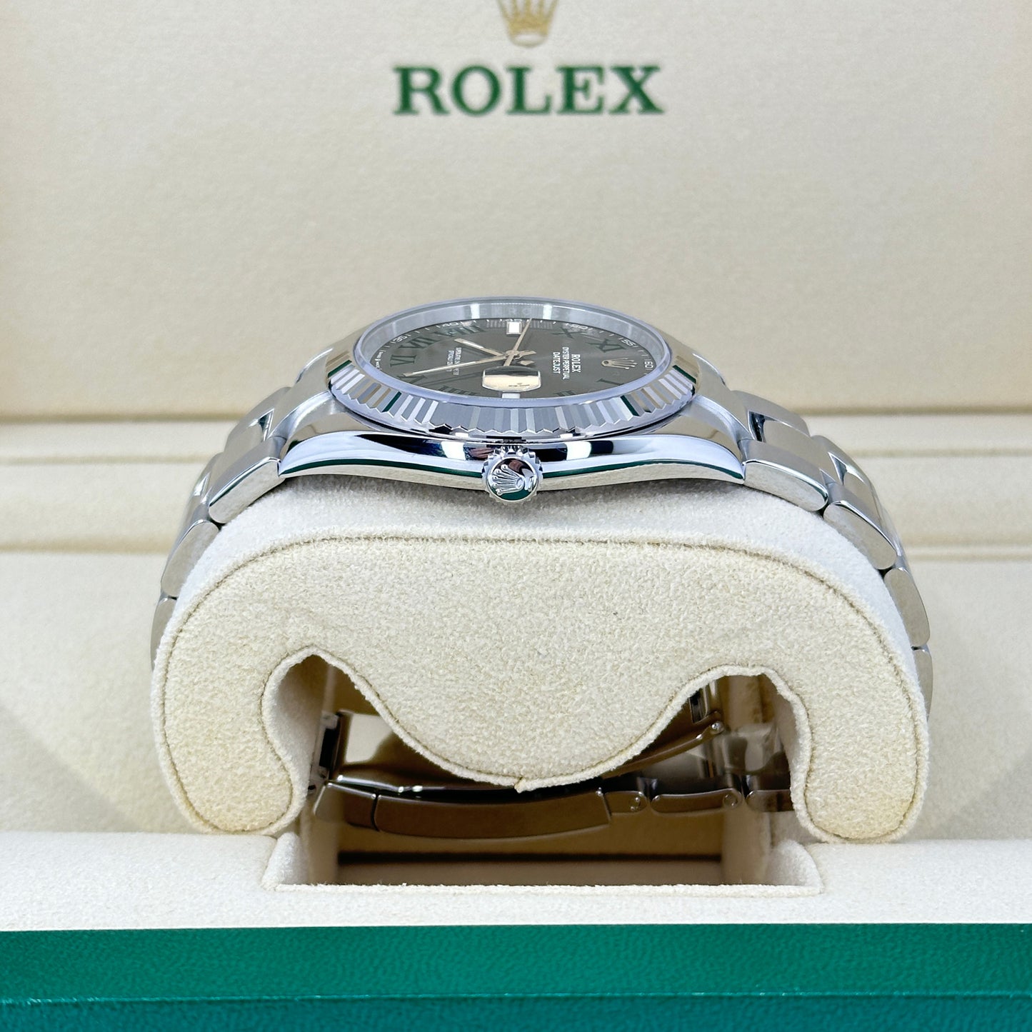 Rolex Datejust 41, Oystersteel and 18k White Gold, 41mm, Ref# 126334-0021