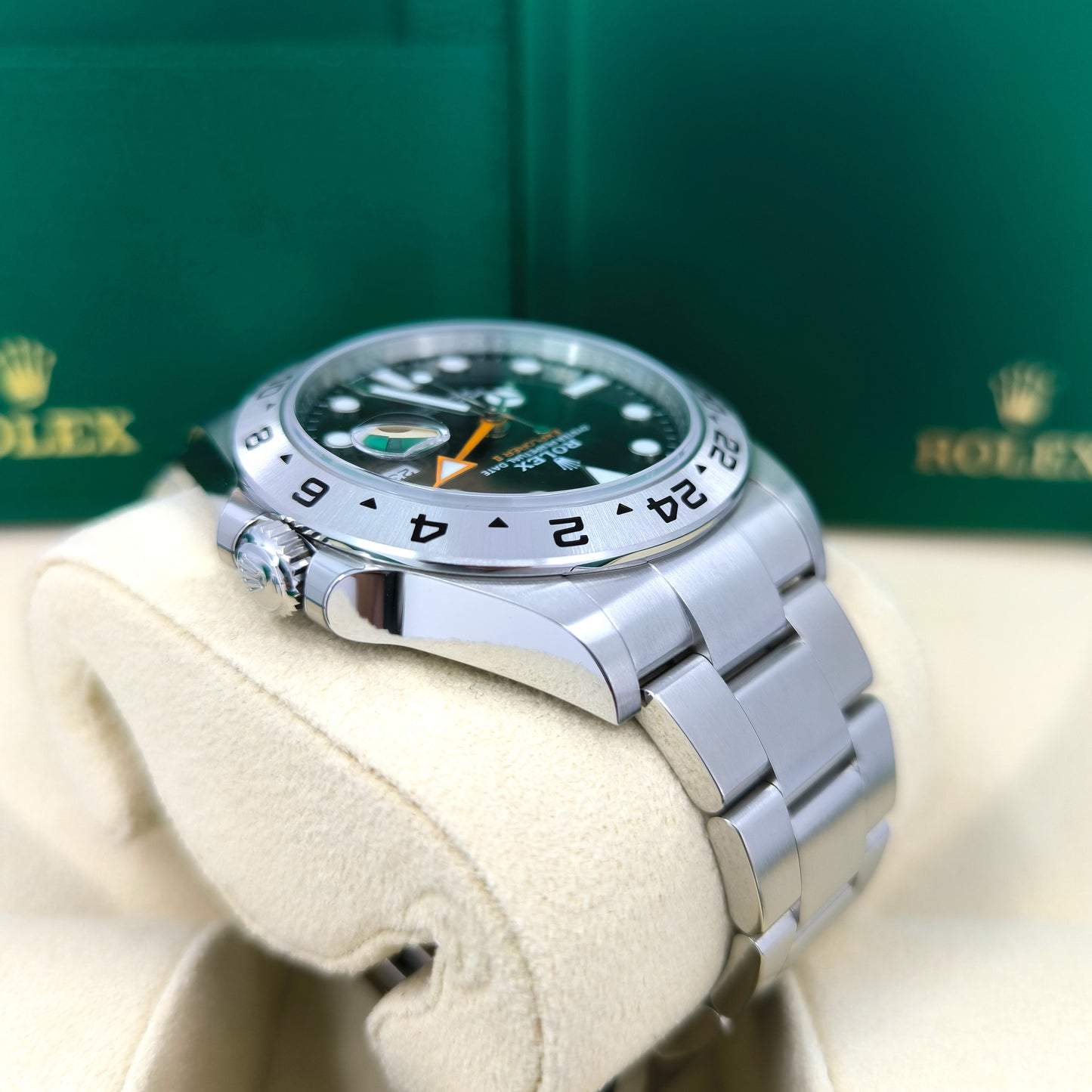 Pre-owned Rolex Explorer II Oystersteel Ref# 226570-0002