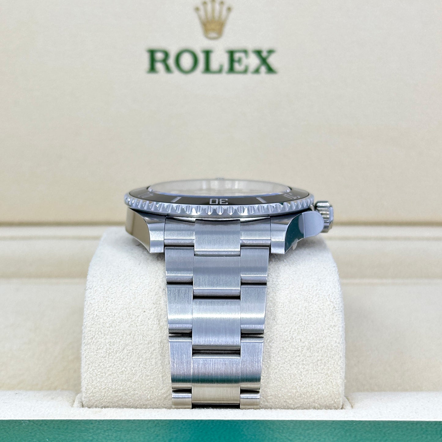 Rolex Submariner No Date 41, Stainless Steel, Black dial, 124060-0001