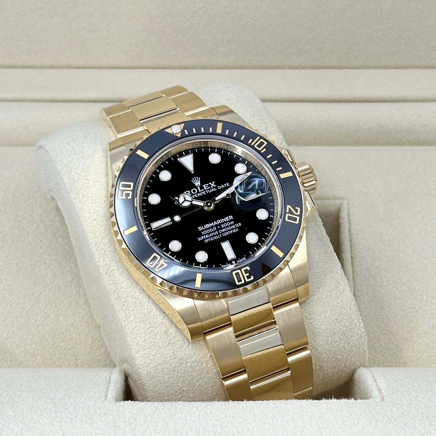 Rolex Submariner Date, 18k Yellow Gold, 41mm, Ref# 126618ln-0002