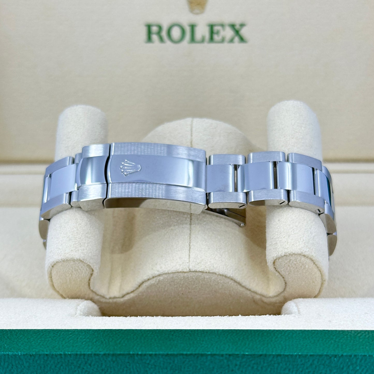 Rolex Datejust 41, Oystersteel and 18k White Gold, 41mm, Ref# 126334-0021