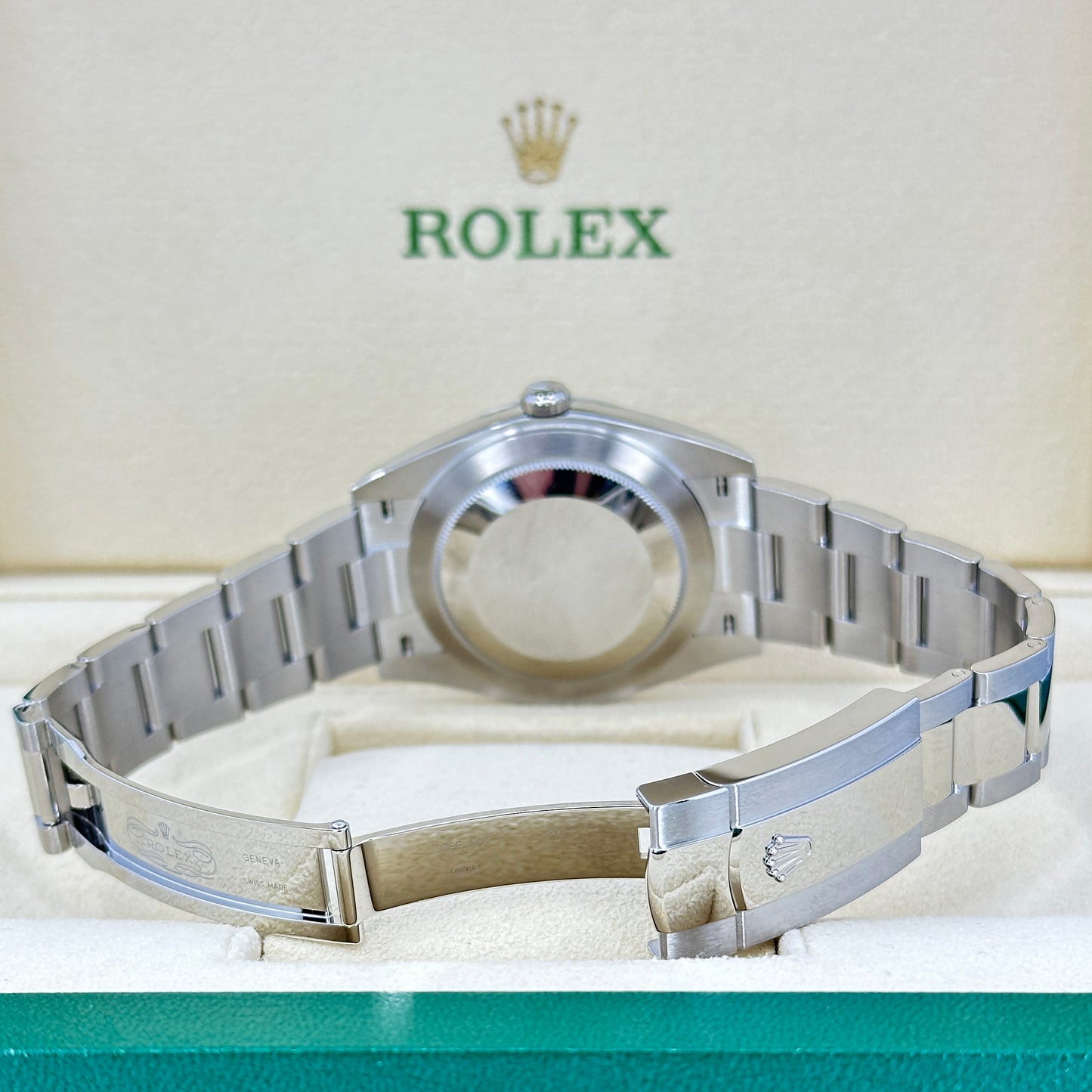 Rolex Datejust 41, Oystersteel and 18k White Gold, 41mm, Ref# 126334-0021