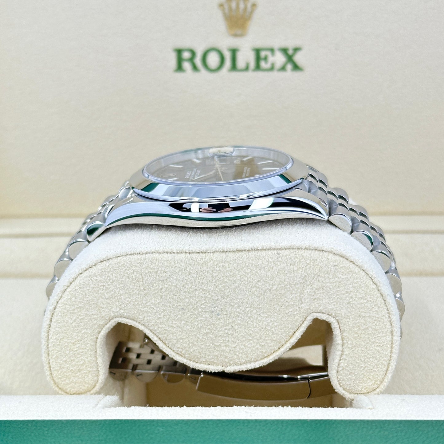 Rolex Datejust 41, Oystersteel, 41mm, Jubilee, Ref# 126300-0002