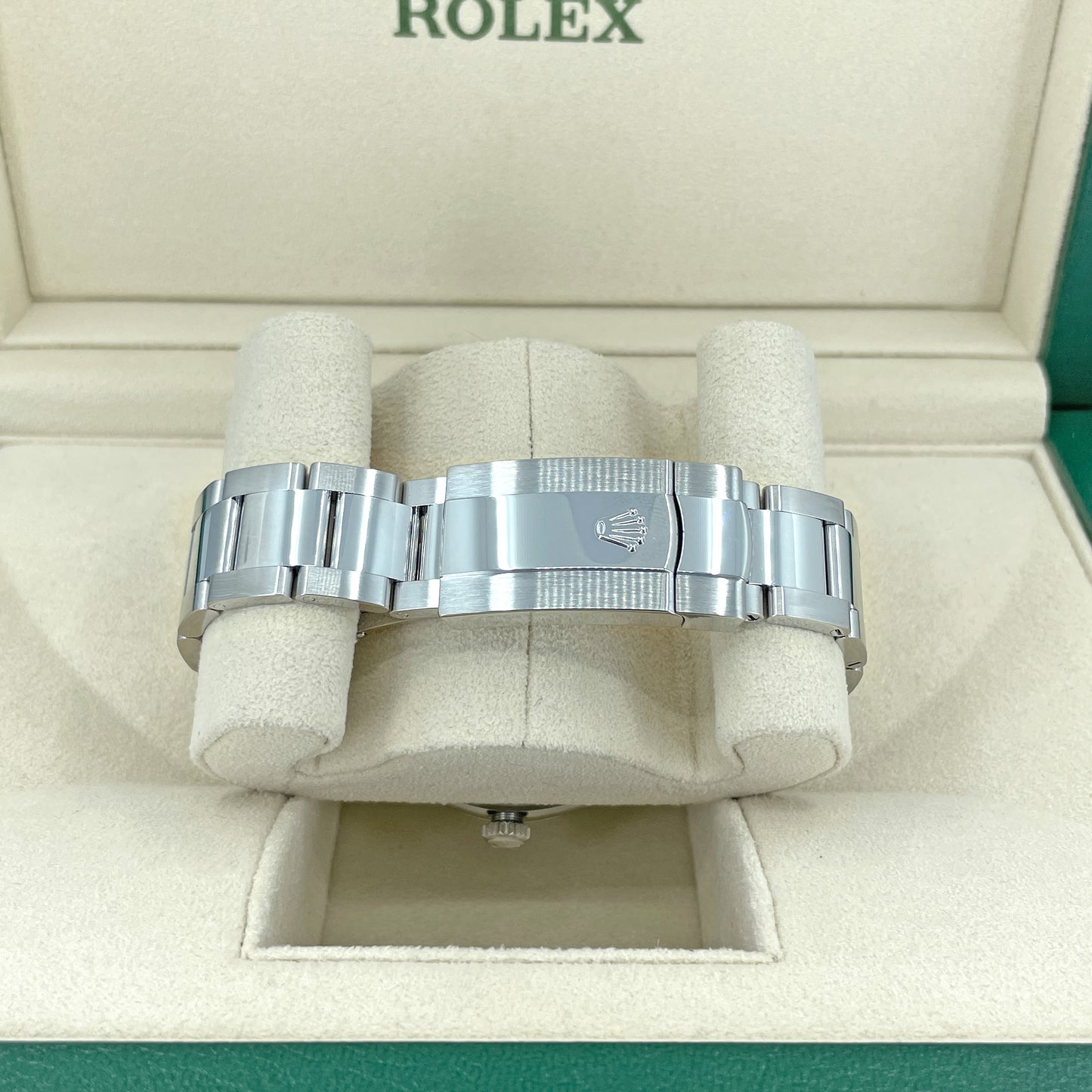 Rolex, Datejust 41, Oystersteel and 18k White Gold, Bright Blue with Diamonds Dial, Oyster 126334-0015