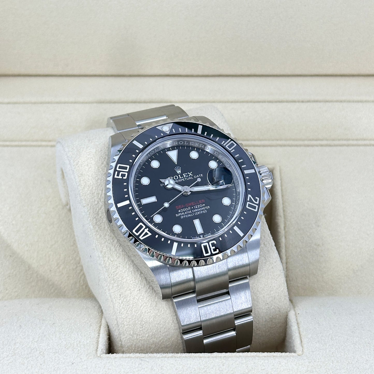 Rolex, Sea-Dweller Red Letters, 43mm, Oystersteel, Ref# 126600