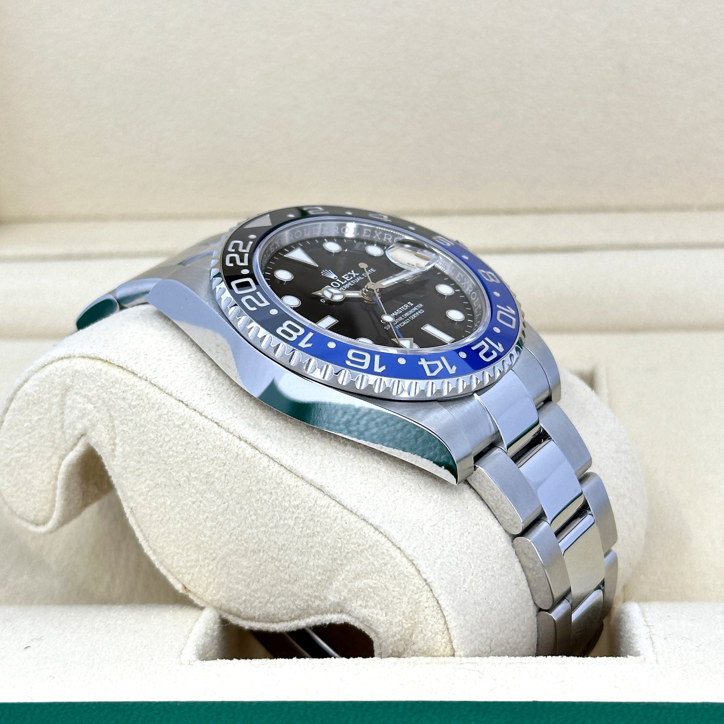 Pre-owned Rolex GMT-Master II Oystersteel Ref# 126710BLNR-0003