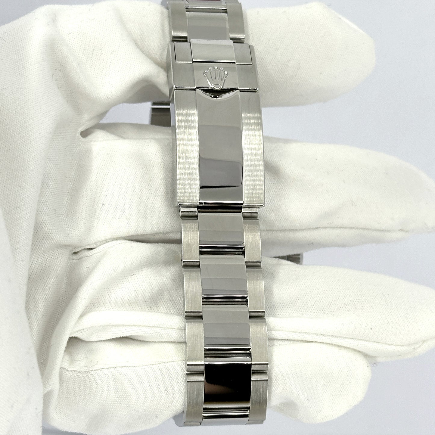 Pre-owned Rolex GMT-Master II Oystersteel Ref# 126710BLNR-0003