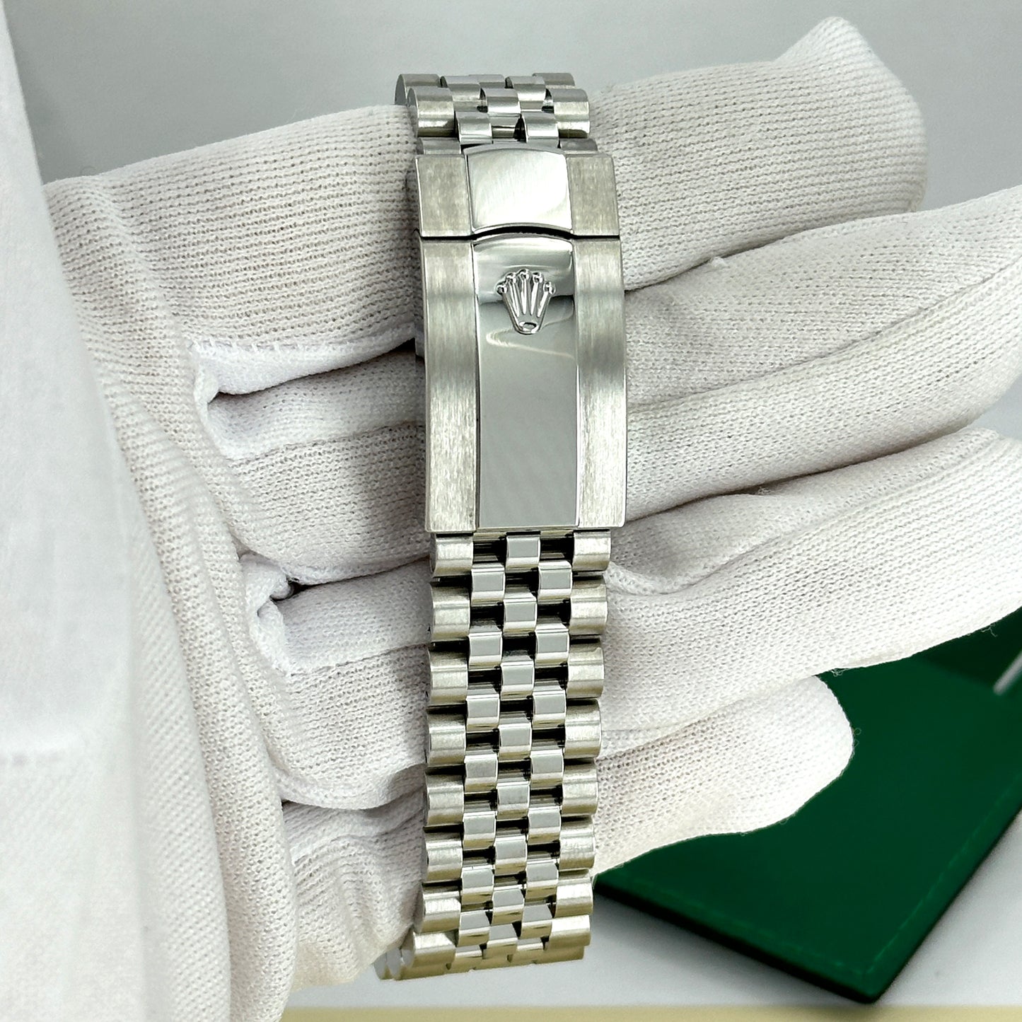 Pre-owned Rolex Datejust 41, Stainless Steel and 18k White Gold, 41mm, Ref# 126334-0022