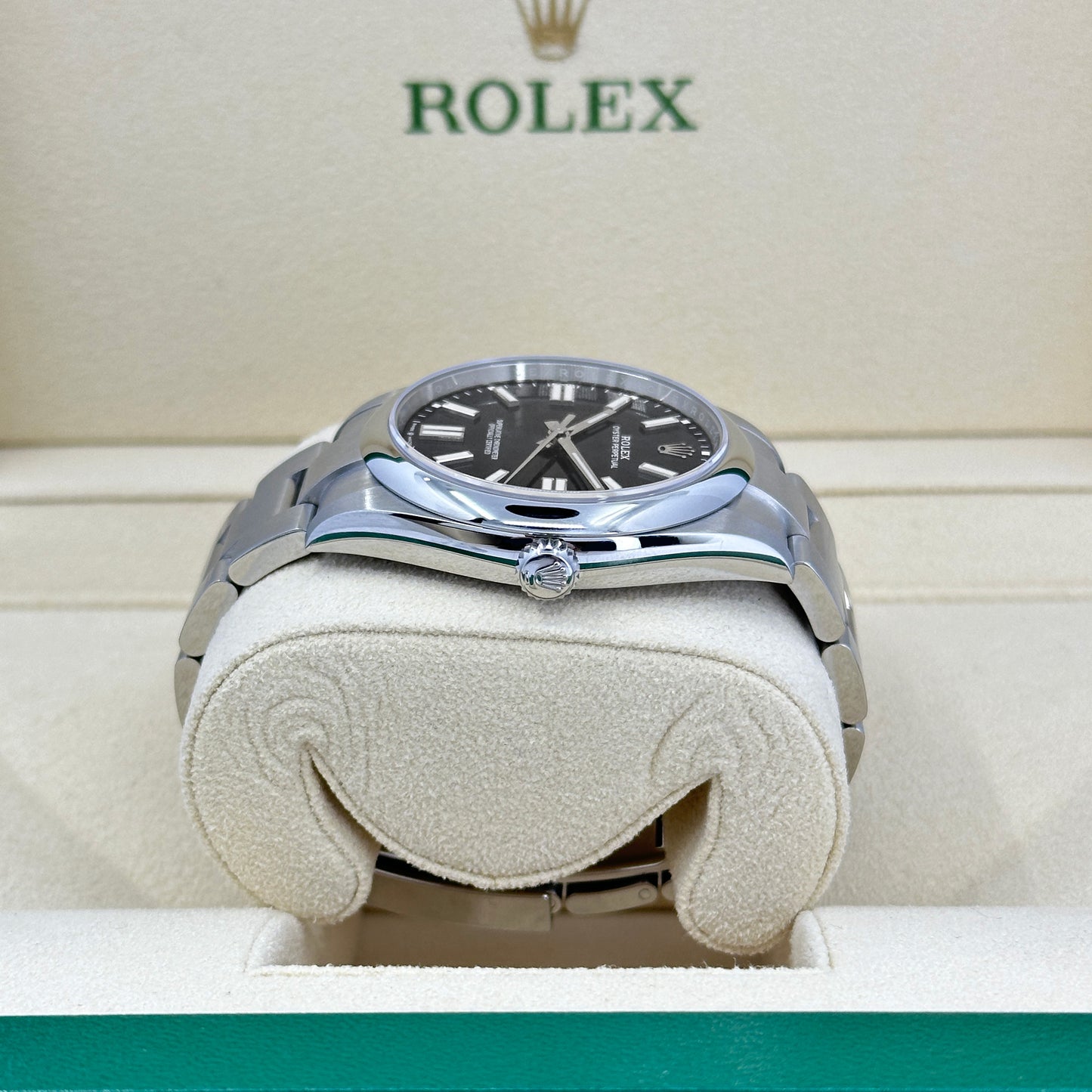 Rolex Oyster Perpetual No Date, Oysterteel, 41mm, Ref# 124300-0002