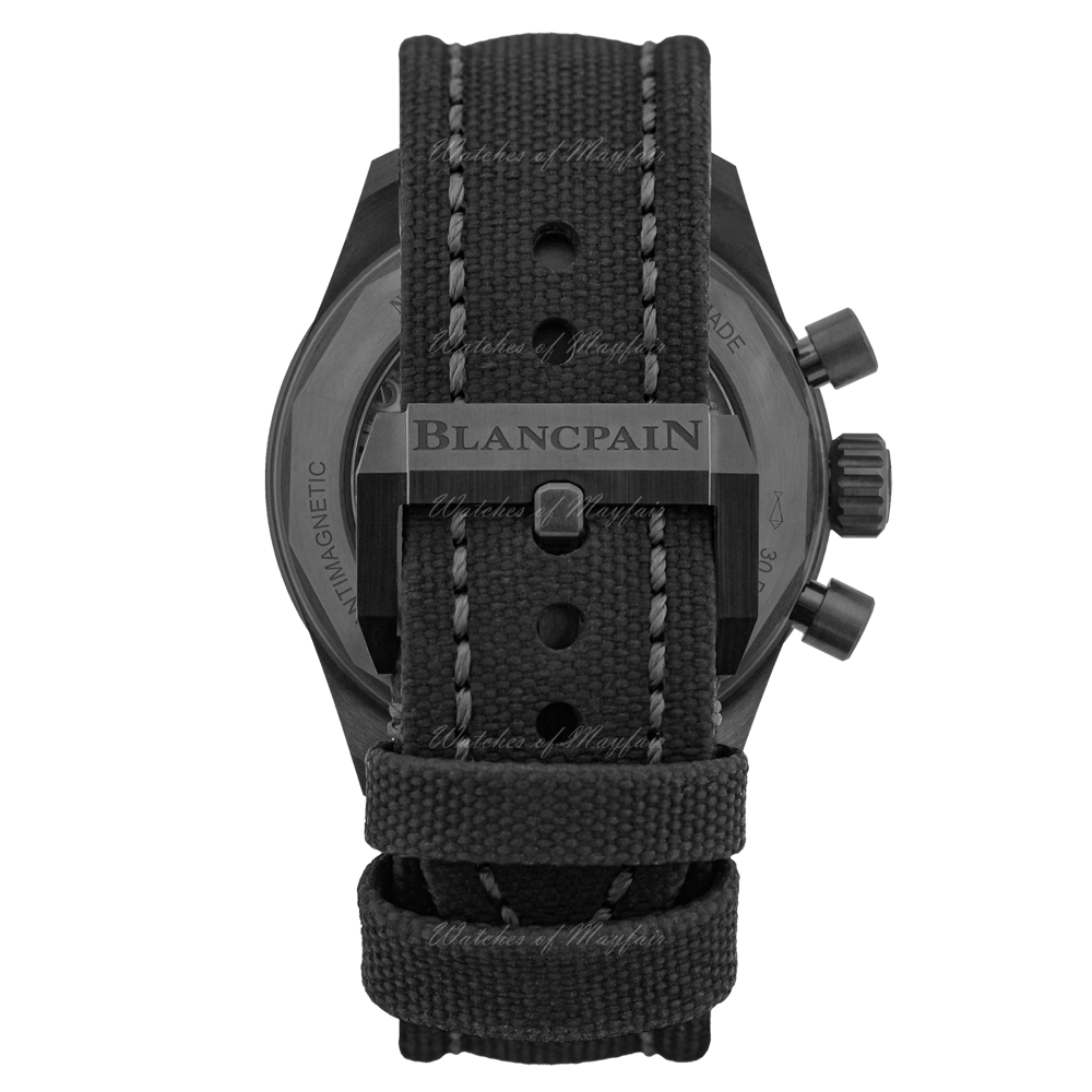 Unworn Blancpain Fifty Fathoms Bathyscaphe Chronographe Flyback, Black ceramic, 43.6mm, Ref# 5200-0153-B52A, Clasp