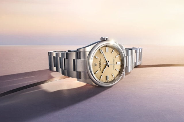 Unworn 2025, Rolex Oyster Perpetual, Oystersteel 41mm, Beige dial, Domed Oyster, Ref# 134300-0007, box and papers, main view