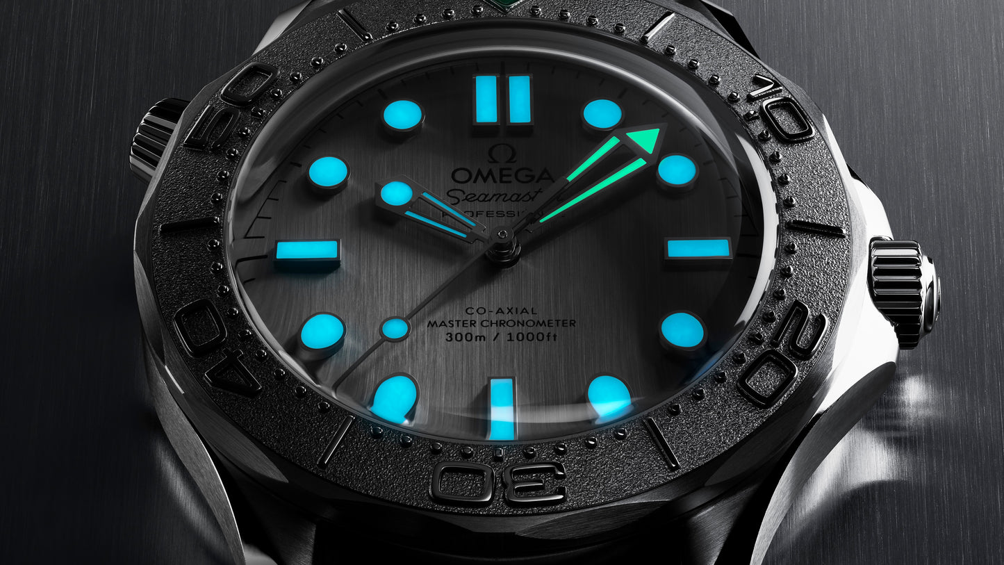 Unworn, Omega Seamaster Diver 300m, Stainless Steel, 42mm, Ref# 210.32.42.20.06.002, Luminous hands and markers