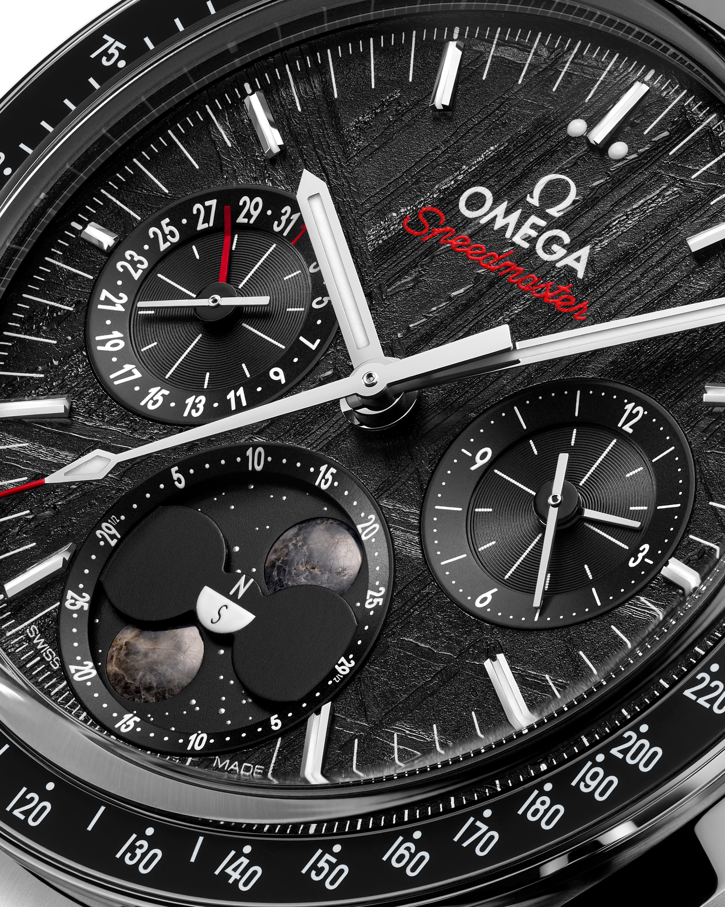 Unworn, Omega Speedmaster Moonphase, Stainless Steel, Chronograph, 43 mm, Ref# 304.30.43.52.01.001, Dial
