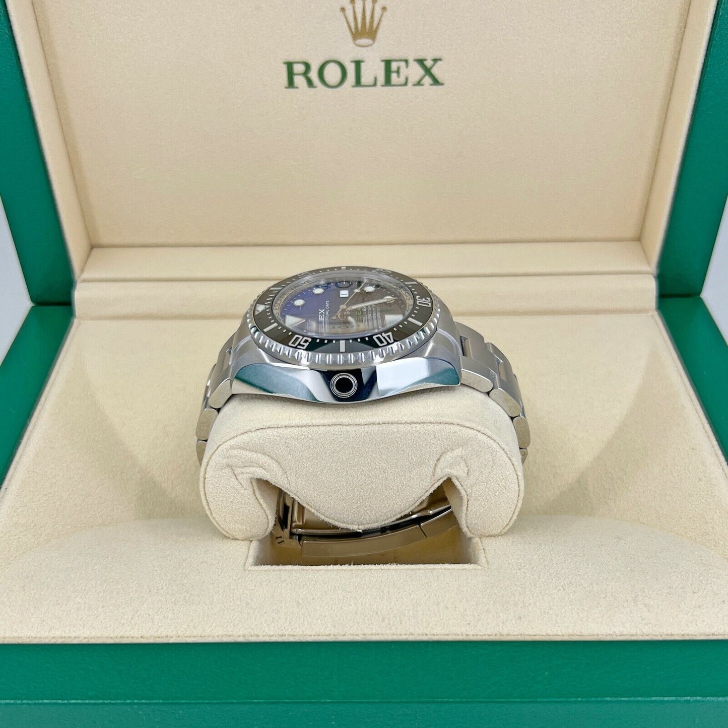 Rolex Deepsea James Cameron, D-blue Dial, 44mm, Oystersteel, Ref# 126660-0002, Left