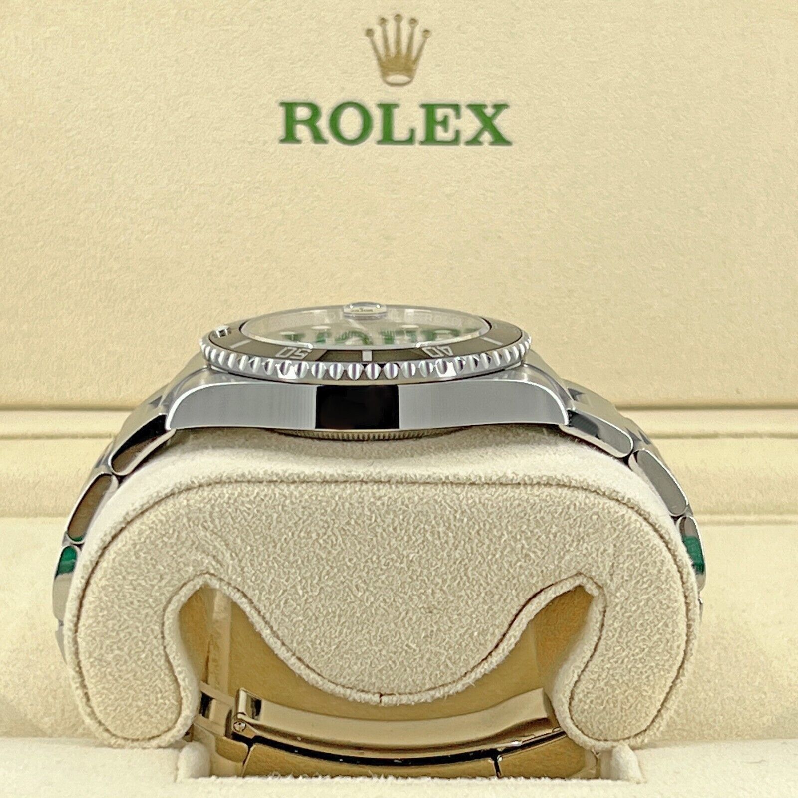 Rolex, Submariner Date 41, Stainless Steel, Black Ceramic, Black dial, 41mm, Oyster, Ref# 126610ln-0001, Left