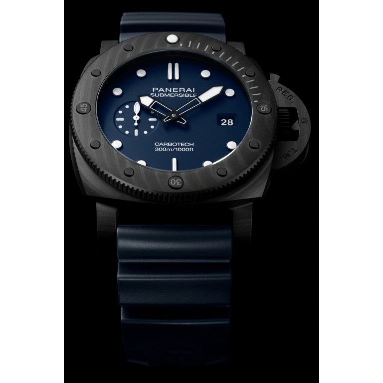 Side Panerai Submersible QuarantaQuattro Carbotech™ Blu Abisso Ref# PAM01232