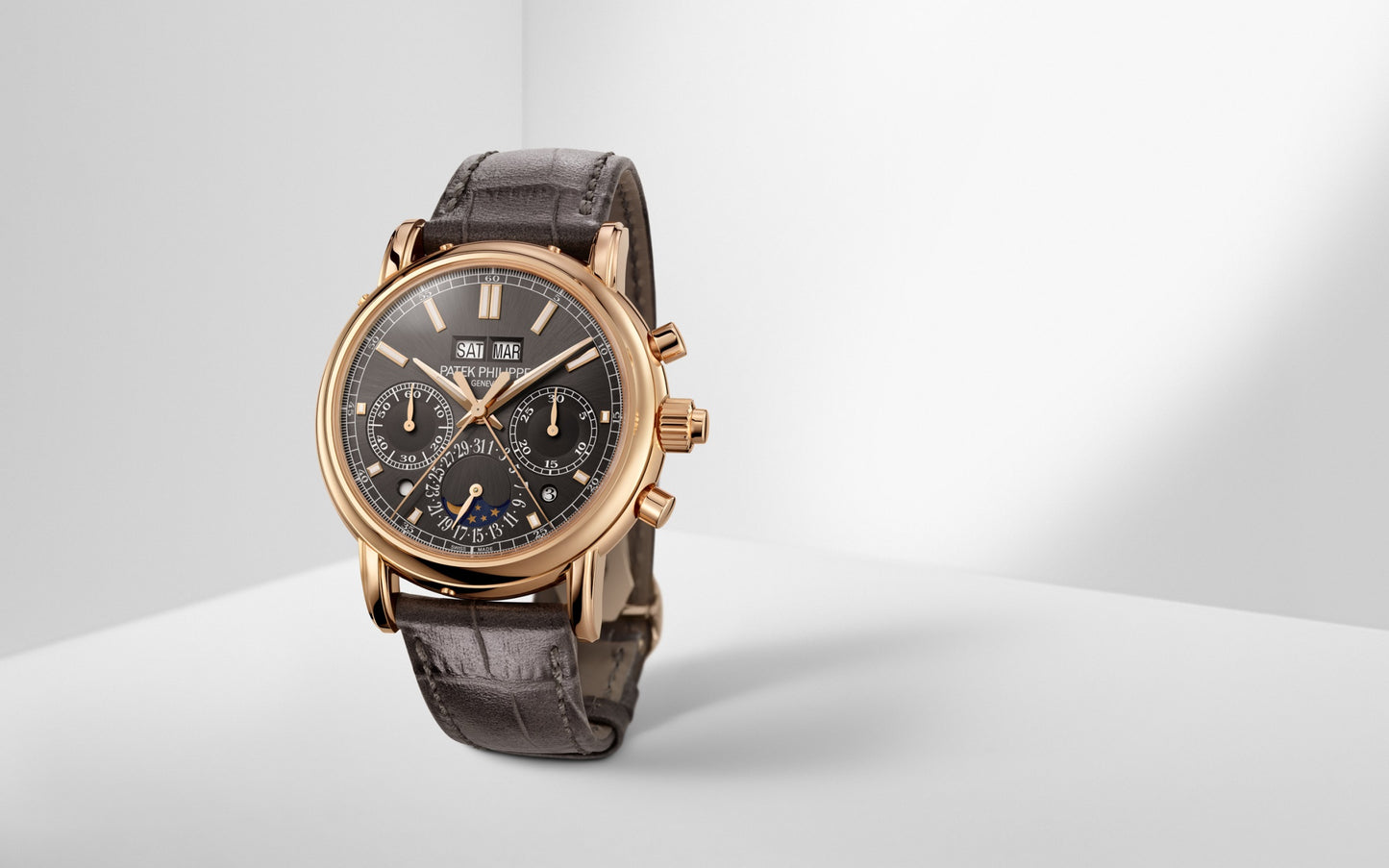 Patek Philippe Grand Complication, 18k Rose Gold, 40mm, Ref# 5204R-011, Main view 1