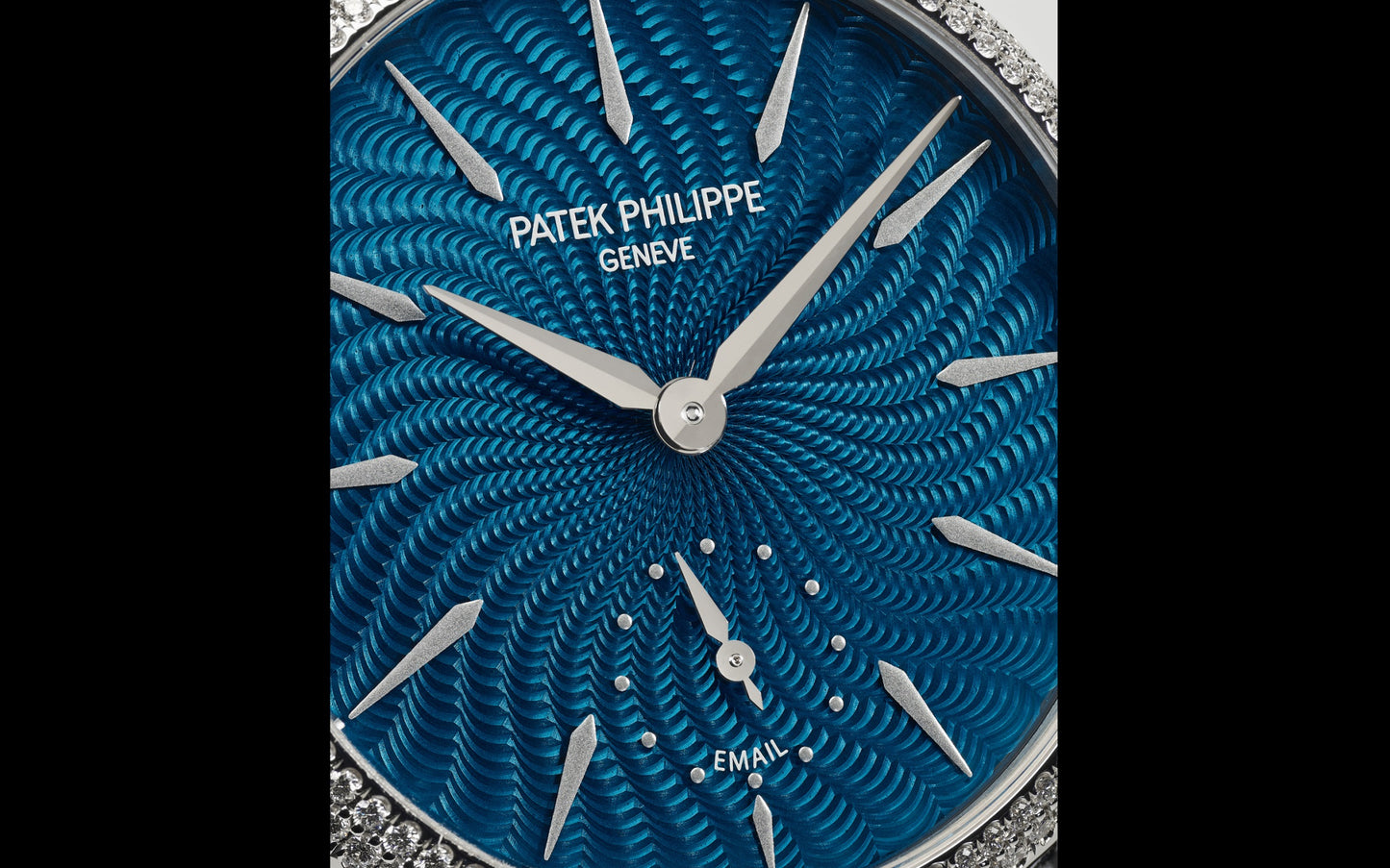 Ladies' Patek Philippe Grand Complication, 18k White Gold with set 194 Diamonds, 36mm, Ref# 7040/250G-001, Small second