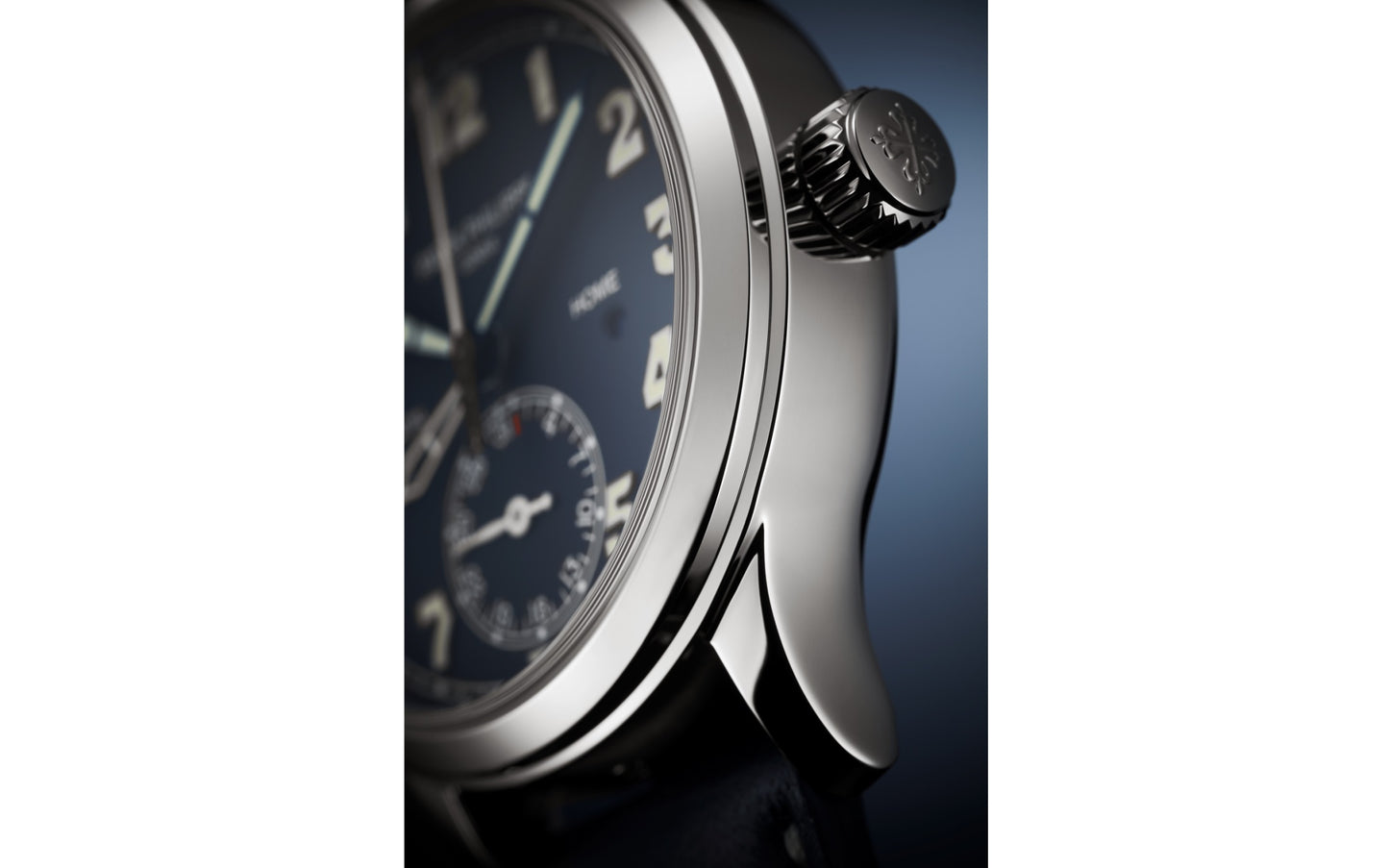 Patek Philippe Complication, 18k White Gold, Calatrava Pilot Travel Time 37,5mm, Ref# 7234G-001, Crown
