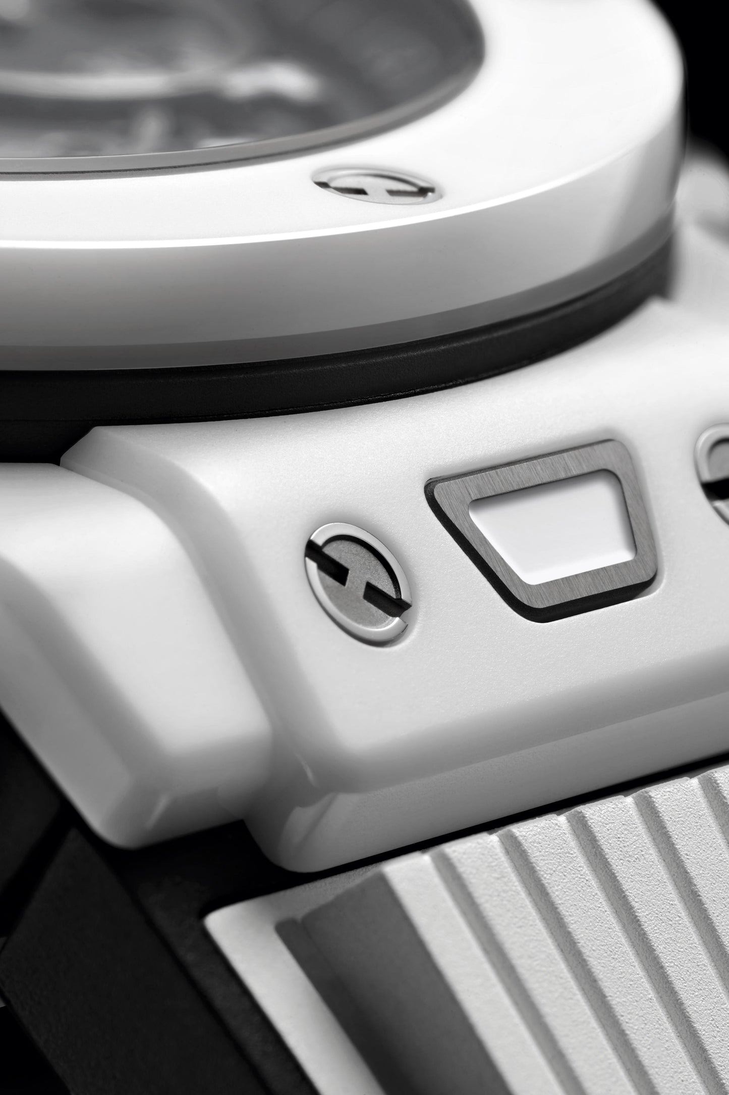 Side Hublot Big Bang UNICO WHITE CERAMIC Ref# 421.HX.1170.RX