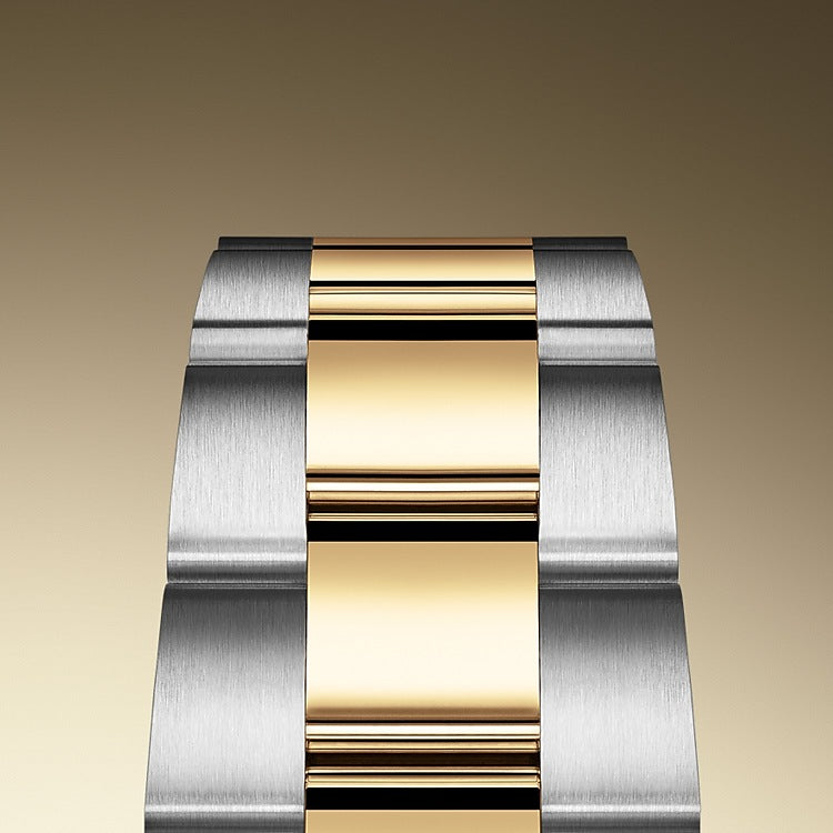 Rolex Submariner Date, Stainless Steel and 18k Yellow Gold, 41mm, Ref# 126613lb-0002, Bracelet