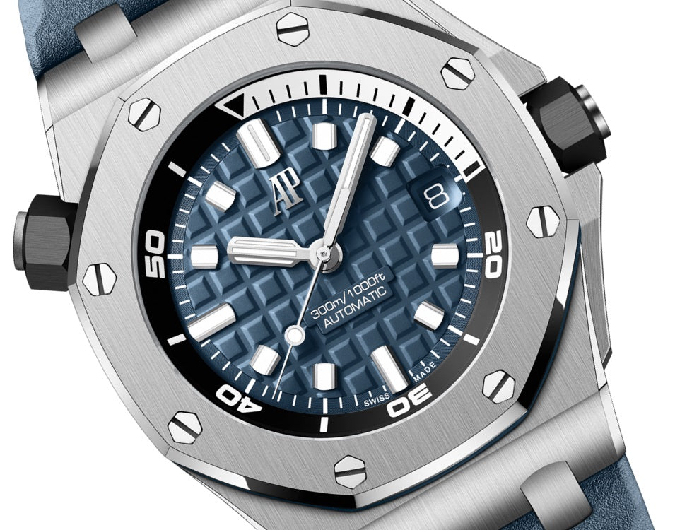 Side Audemars Piguet Royal Oak Offshore DIVER Ref# 15720ST.OO.A027CA.01