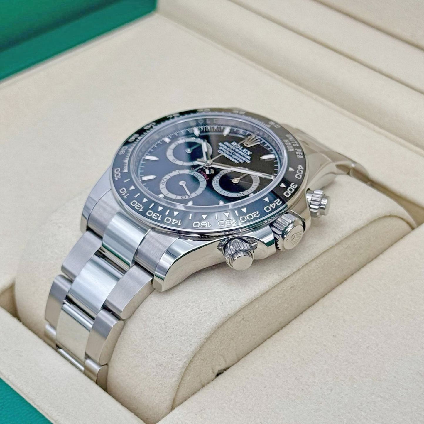 Rolex Cosmograph Daytona 40mm, Oystersteel, Ref# 126500ln-0002