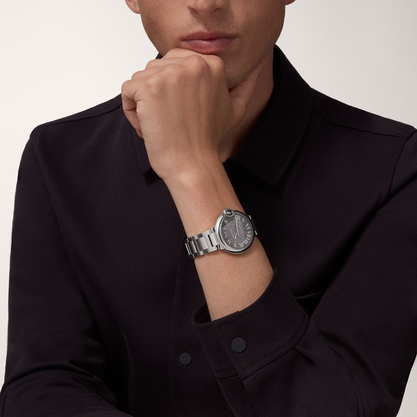 Unworn Cartier Ballon Bleu de Cartier, Stainless Steel, 40mm, Ref# WSBB0060, Watch on hand
