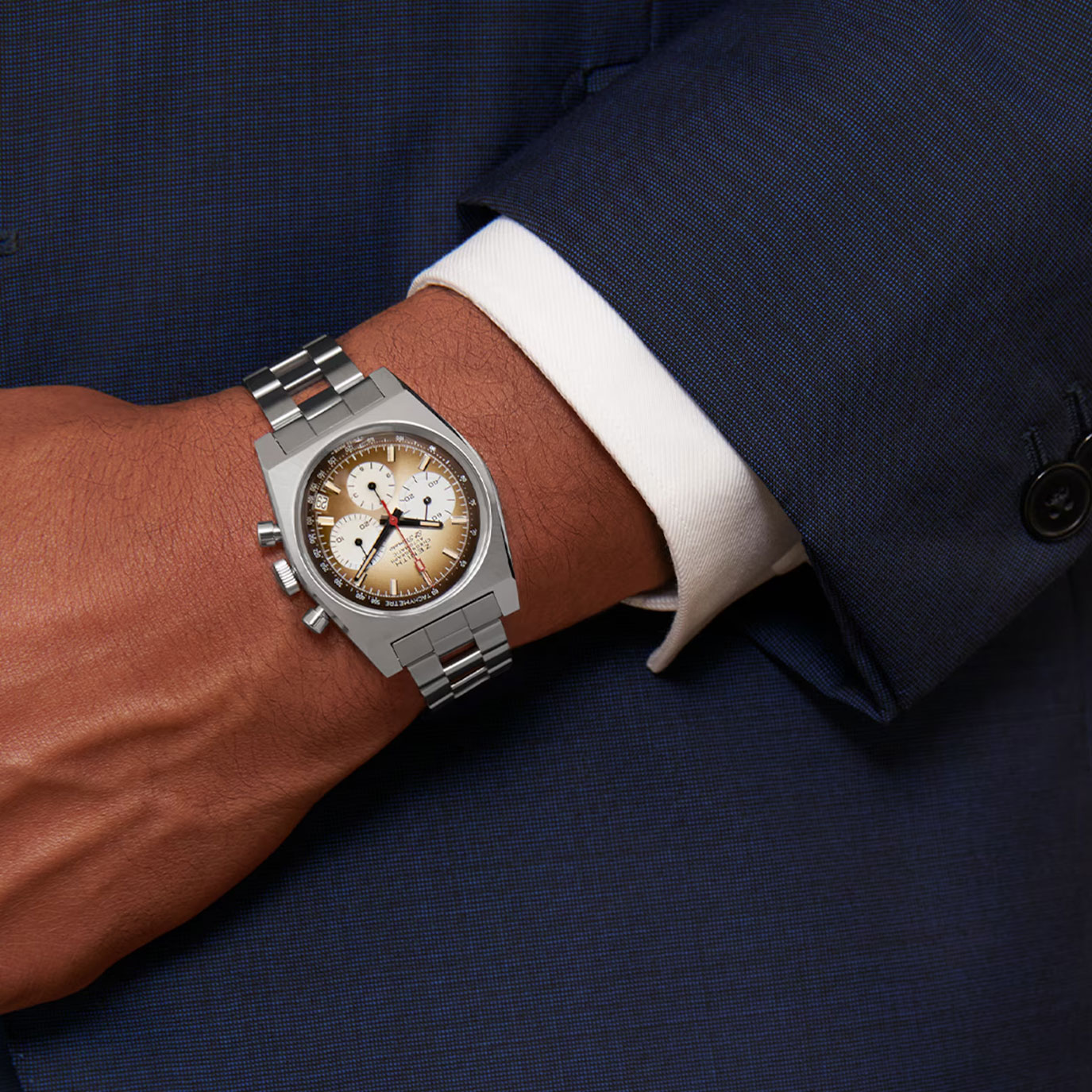 Unworn, Zenith Chronomaster Revival El Primero A385, Ref#03.A384.400/385.M385, box and papers