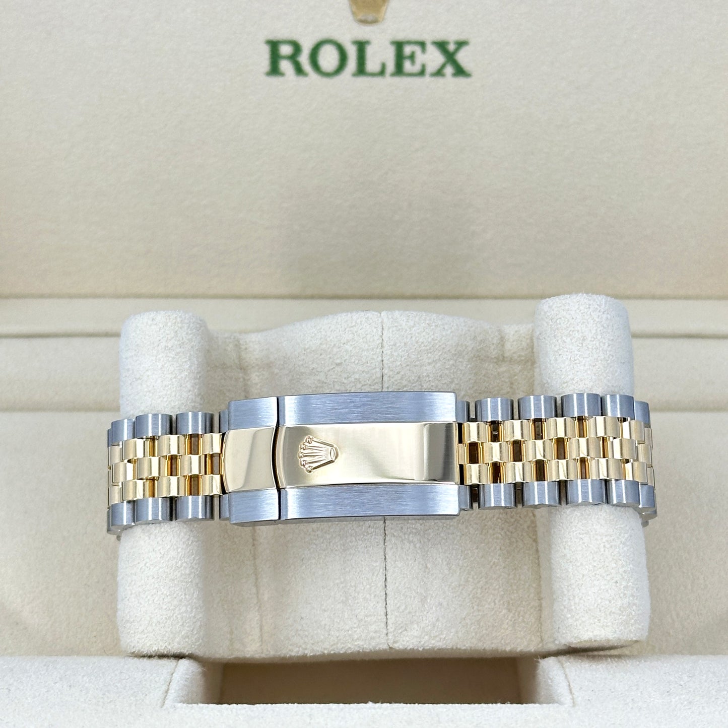 Rolex Datejust 36 Oystersteel and 18k Yellow Gold Ref# 126233-0015