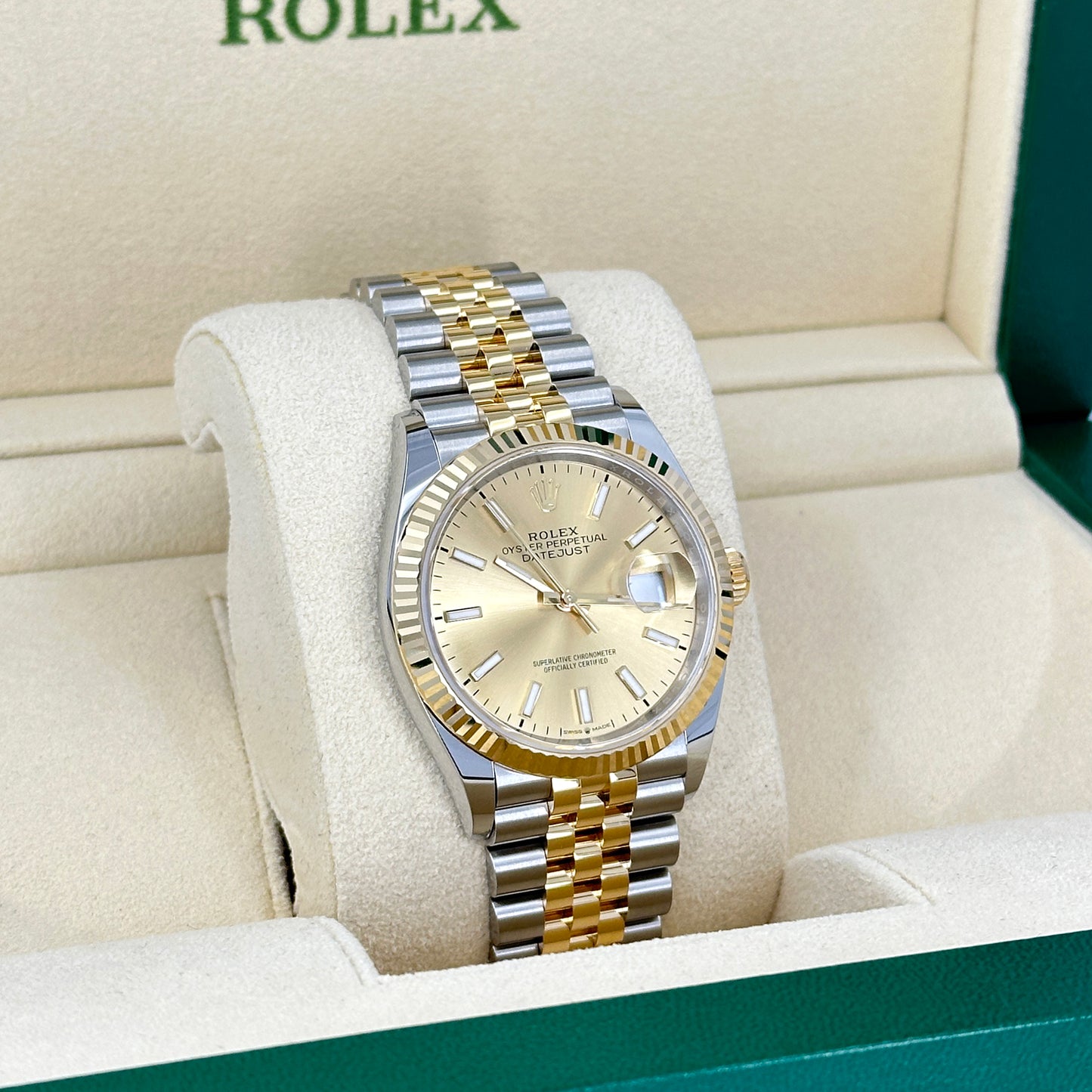 Rolex Datejust 36 Oystersteel and 18k Yellow Gold Ref# 126233-0015
