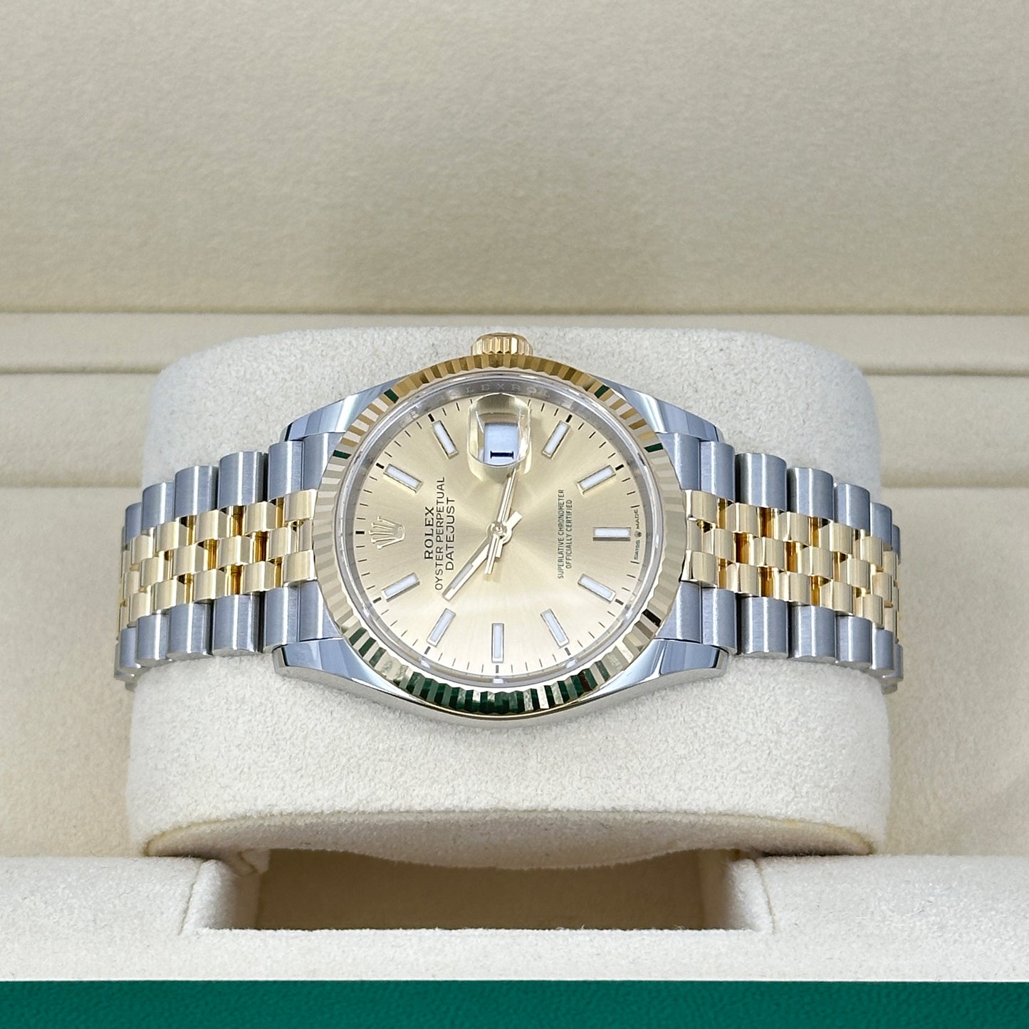 Rolex Datejust 36 Oystersteel and 18k Yellow Gold Ref# 126233-0015