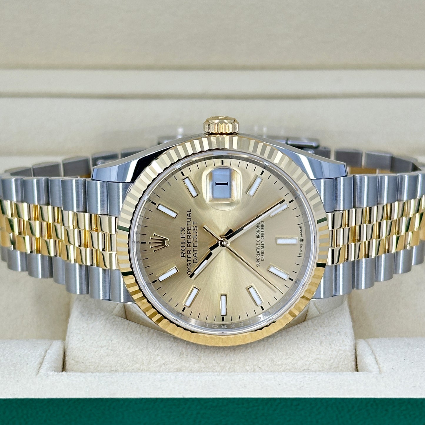 Rolex Datejust 36 Oystersteel and 18k Yellow Gold Ref# 126233-0015