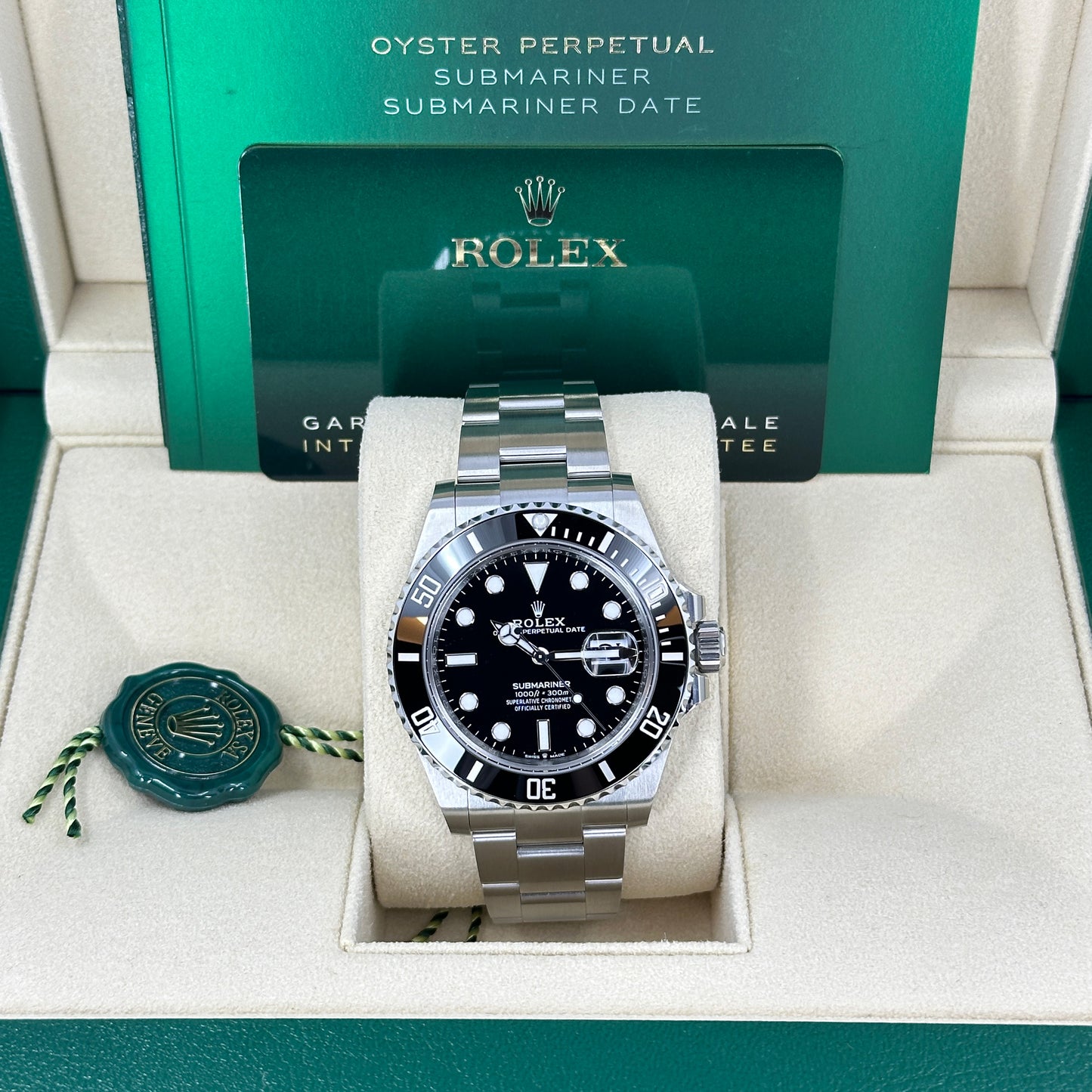 Rolex Submariner Date, Ref#126610LN