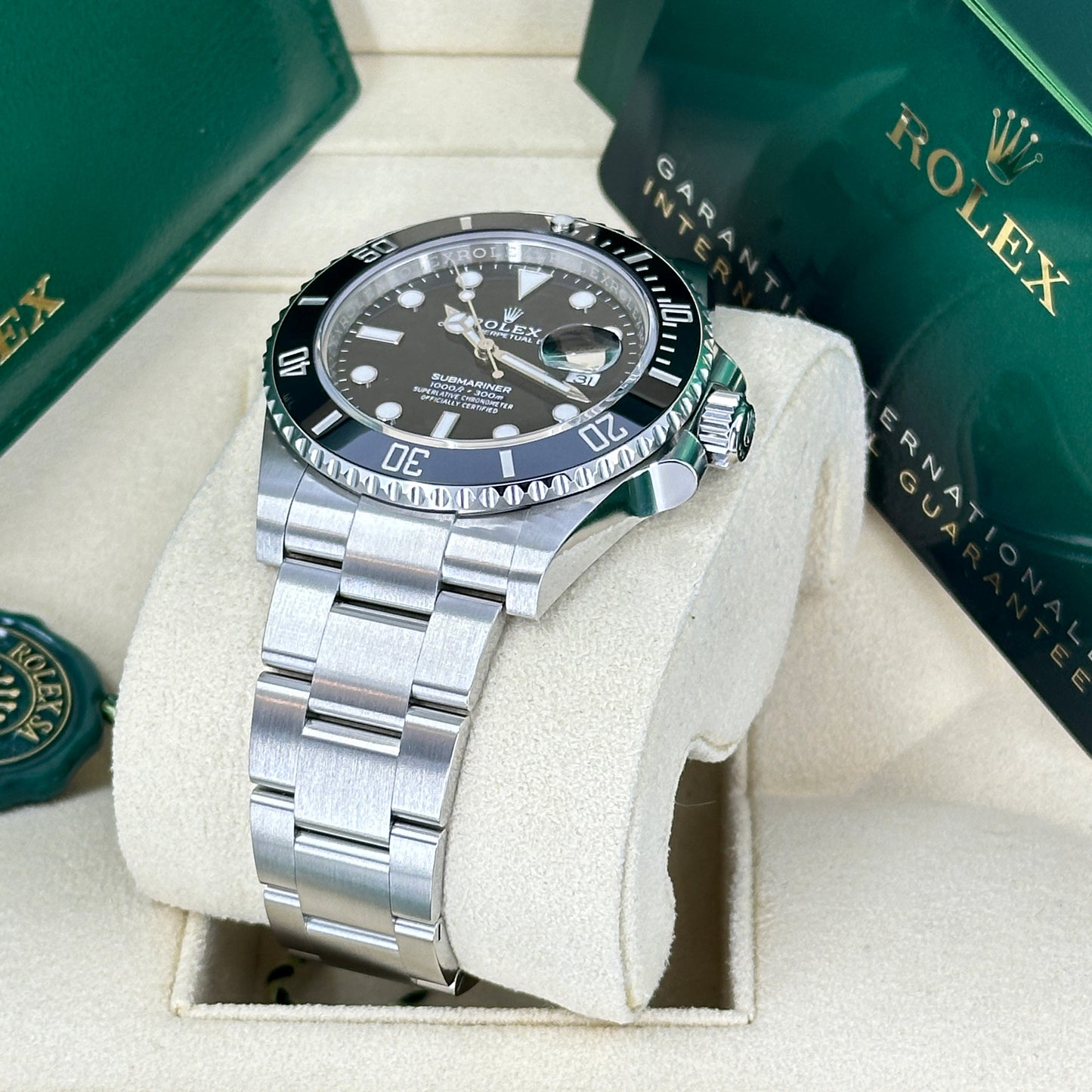 Rolex Submariner Date, Ref#126610LN