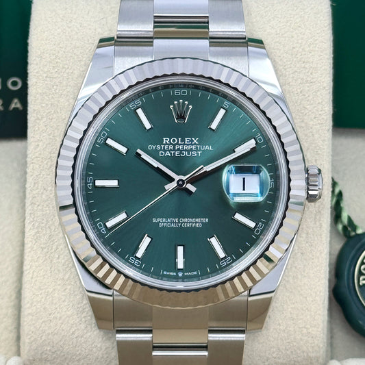 Rolex Datejust 41mm, Oystersteel and 18k White Gold, Ref# 126334-0027