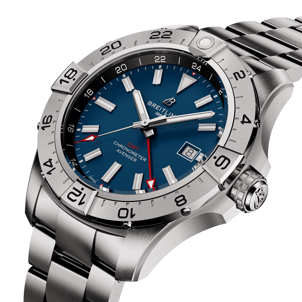 Breitling Avenger Automatic GMT 44, Ref# A32320101C1A1, Unworn 2023, Side