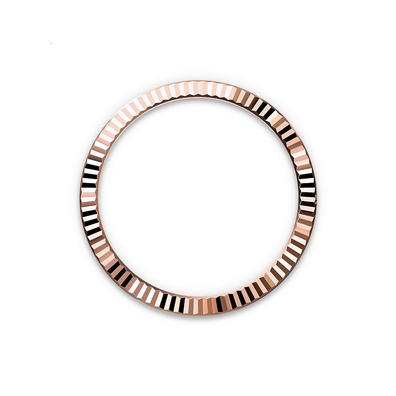 Rolex Datejust 41, Oystersteel and 18k Everose Gold, Intense White Roman dial, Fluted Oyster, Ref# 126331-0025, Bezel