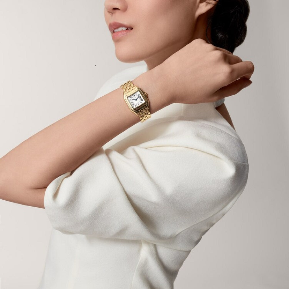 Cartier Panthère de Cartier Medium, 18k Yellow Gold, 29mm x 37mm, Ref# WGPN0058, Watch on hand