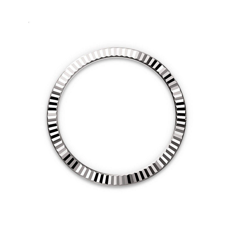 Rolex Datejust 41, Oystersteel and 18k White Gold, Bright blue sunray Roman dial, Fluted Oyster, Ref# 126334-0037, Bezel