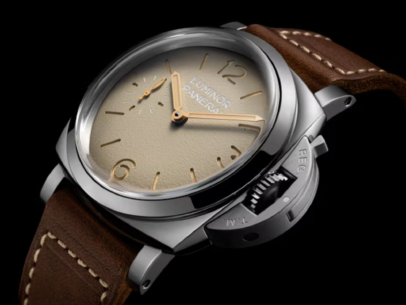 Panerai Luminor, 47mm, Stainless Steel, Ref# PAM01735, Dial