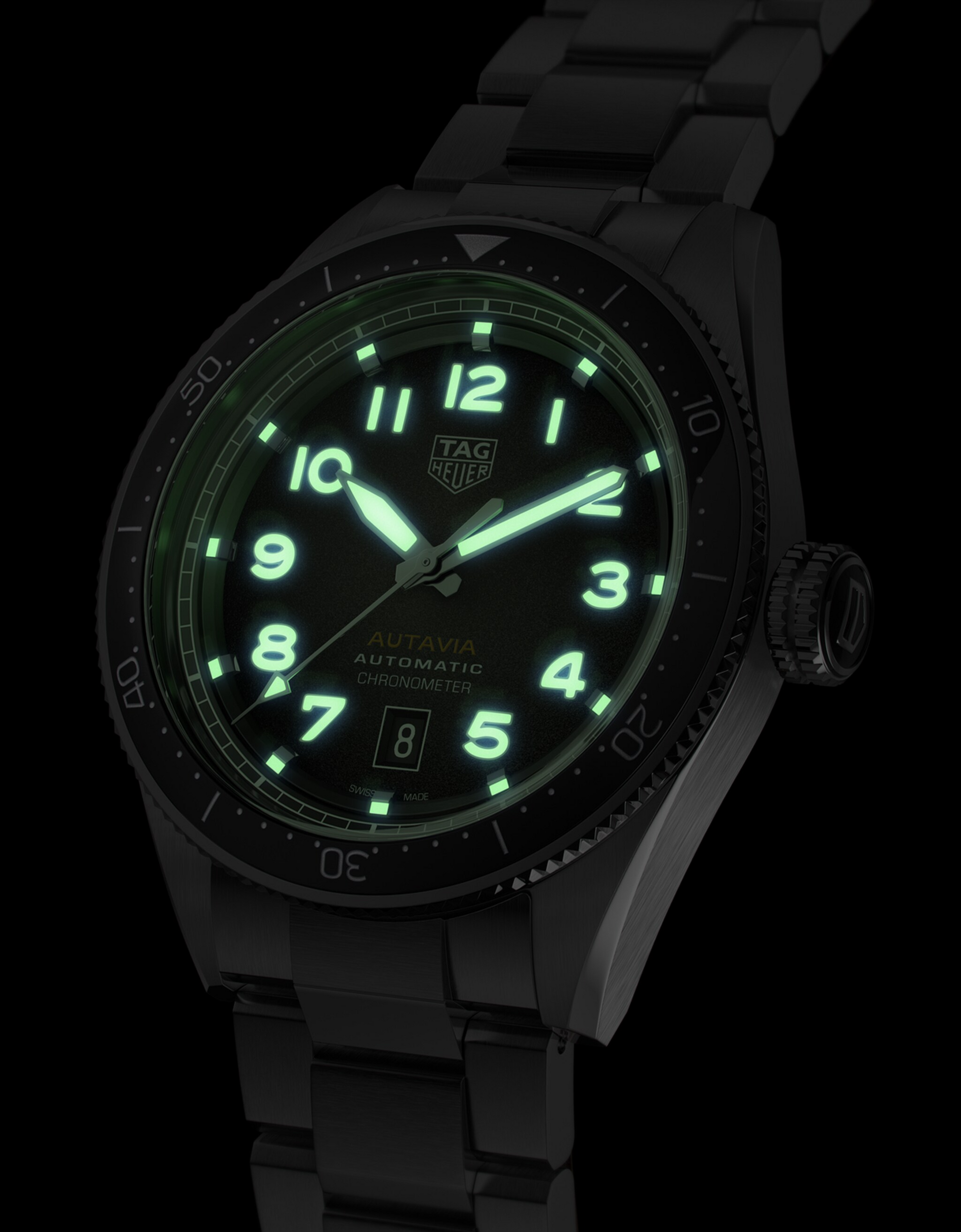 TAG Heuer Autavia Calibre 5 Chronometer, 42 mm, Stainless Steel and ceramic, Ref# WBE5114.EB0173, Lumnous