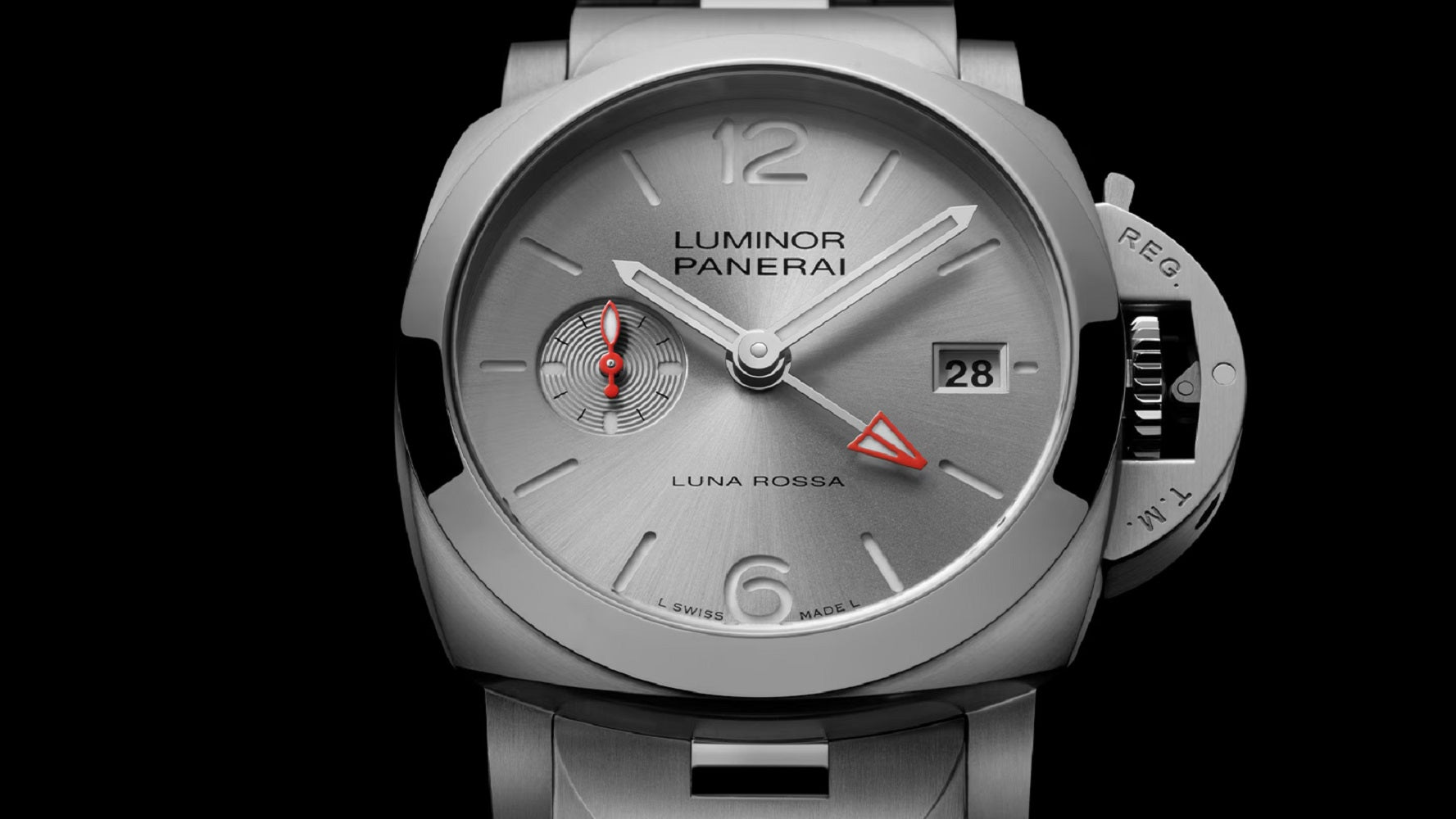 Panerai Luminor Luna Rossa GMT, 40mm, Stainless Steel, Ref# PAM01791, Dial