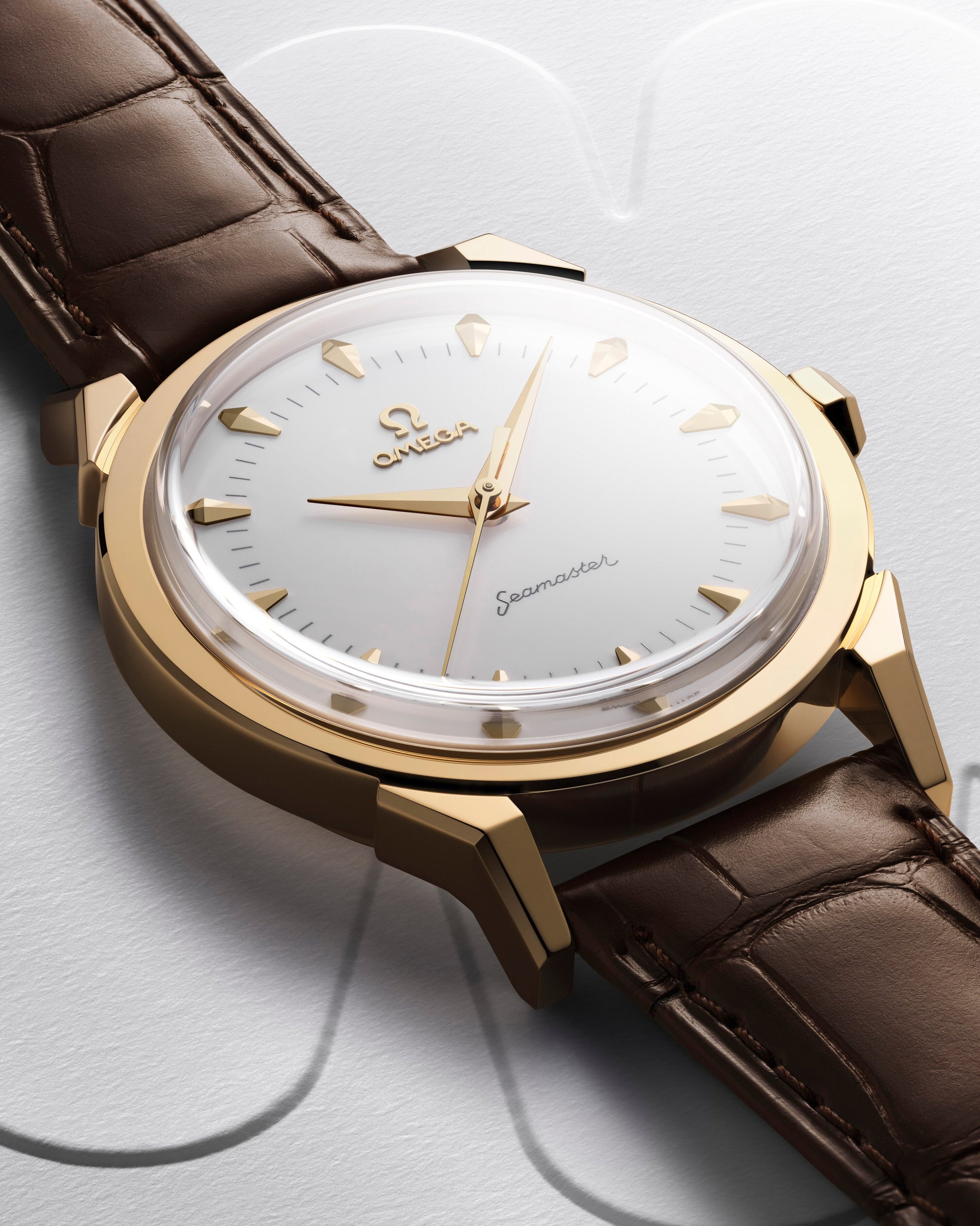 Unworn, Omega Seamaster 37mm, 18k Moonshine™ Gold, Co‑Axial Master Chronometer, Ref# 522.53.37.20.04.001, Left 1