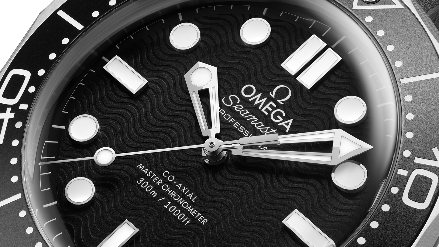 Unworn, Omega Seamaster Diver 300m, Stainless Steel, 42mm, Ref# 210.32.42.20.01.003, Hands and markers