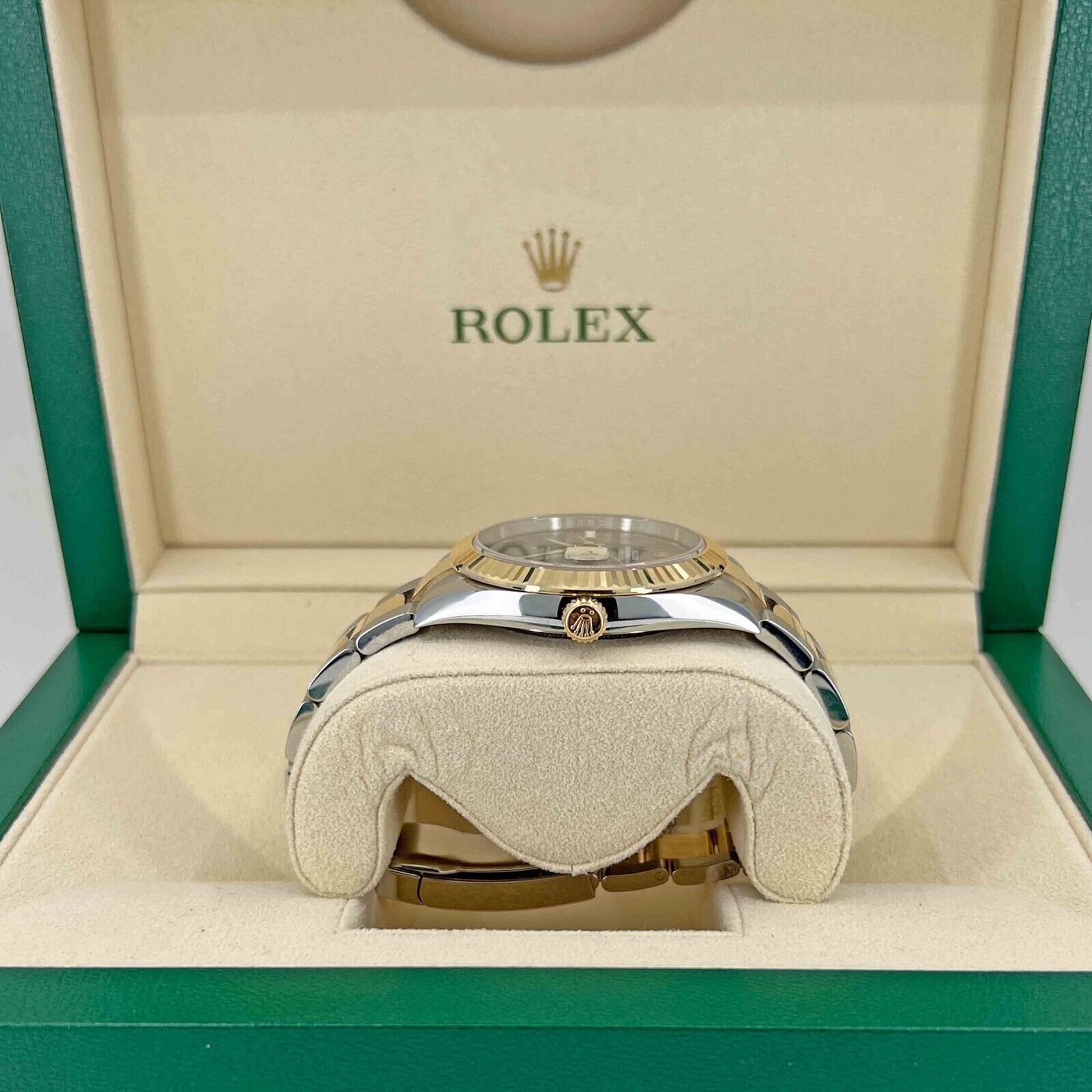 Rolex Datejust, 41mm, Wimbledon, 18k Yellow Gold and Stainless Steel, Oyster, Fluted, 126333-0019, Right